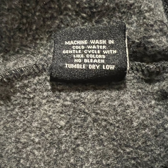 Garth Brooks World Tour Drawstring Hooded Front Zip Sweatshirt Size XLBlack/Red - Picture 8 of 8